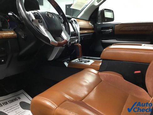 Used 2014 Toyota Tundra 1794 Edition image 28