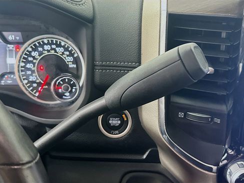 Used 2024 RAM 2500 Laramie image 25