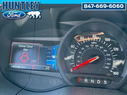 Used 2022 Ford Edge ST image 25