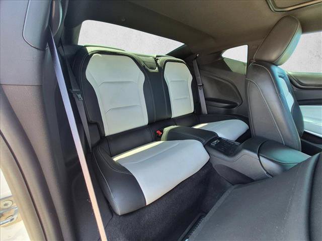 Used 2016 Chevrolet Camaro SS RWD image 18