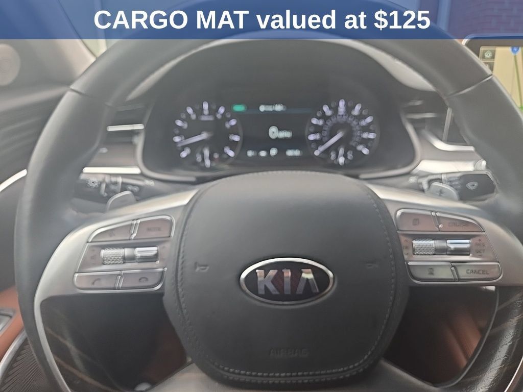 Used 2020 Kia K900 Luxury AWD/4WD image 3