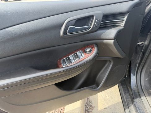 Used 2013 Chevrolet Malibu LT w/ Power Convenience Package FWD image 9