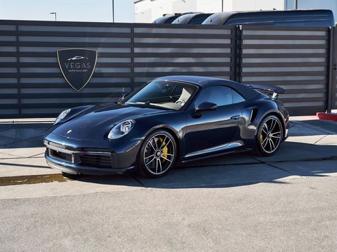 Used 2022 Porsche 911 Turbo S image 5