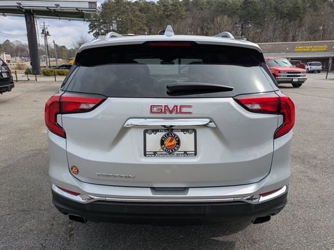 Used 2019 GMC Terrain SLT image 5