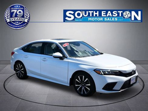 Used 2022 Honda Civic EX image 2
