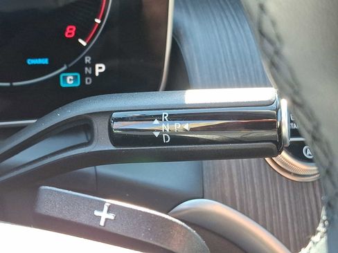 Used 2026 Mercedes-Benz GLC 300 4MATIC image 12