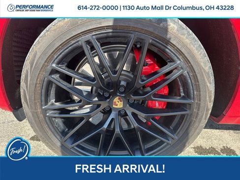 Used 2022 Porsche Macan GTS image 10