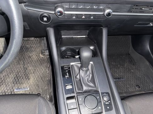Used 2025 MAZDA MAZDA3 s image 8