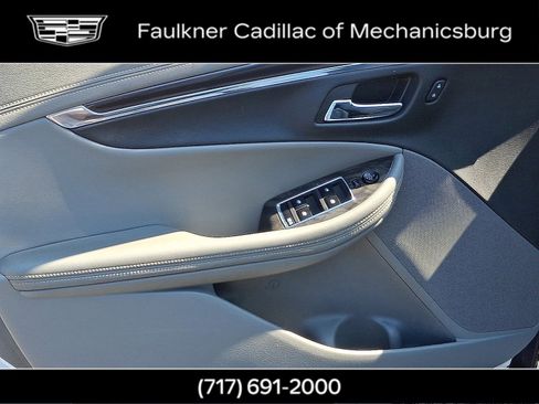 Used 2014 Chevrolet Impala LT w/ Convenience Package image 12