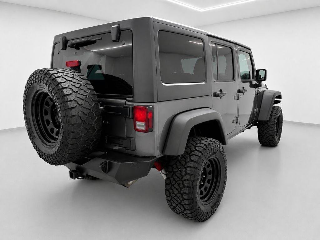 Used 2018 Jeep Wrangler Unlimited Sport AWD/4WD image 3