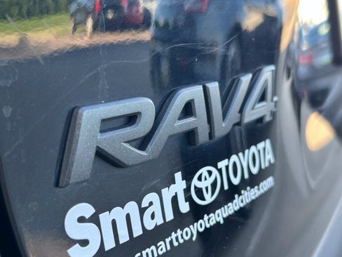Used 2024 Toyota RAV4 Adventure AWD/4WD image 8
