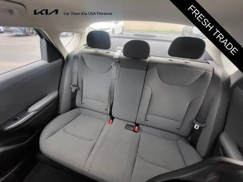 Certified 2025 Kia K4 FWD image 11