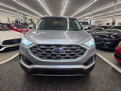 Used 2020 Ford Edge Titanium w/ Cargo Accessory Package FWD image 3