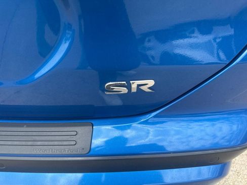 Used 2024 Nissan Kicks SR w/ SR Premium Package FWD image 5