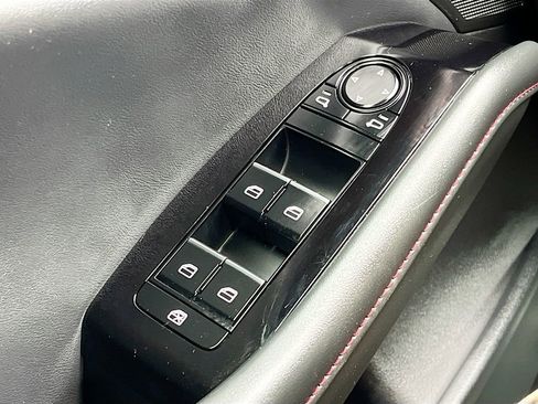 Used 2025 MAZDA MAZDA3 Carbon AWD/4WD image 18