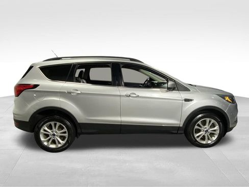 Used 2019 Ford Escape SEL AWD/4WD image 10