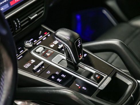 Certified 2020 Porsche Cayenne Turbo AWD/4WD image 26
