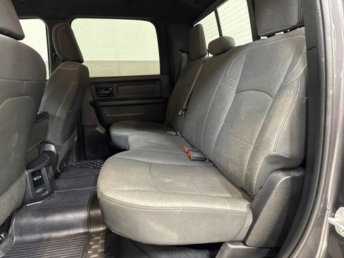 Used 2022 RAM 3500 Tradesman image 36