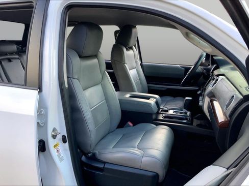 Used 2016 Toyota Tundra Limited AWD/4WD image 9