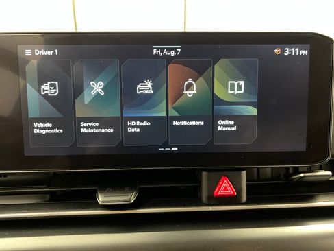 Used 2025 Kia Carnival FWD image 67