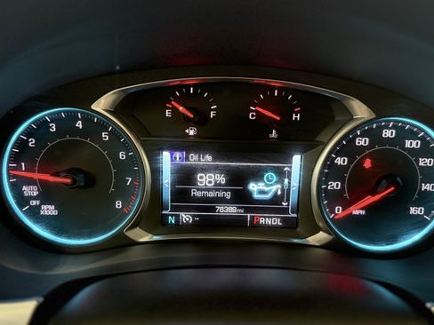 Used 2019 Chevrolet Traverse LT w/ LT Premium Package image 19