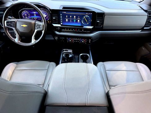 Used 2023 Chevrolet Silverado 1500 LTZ w/ Technology Package image 22