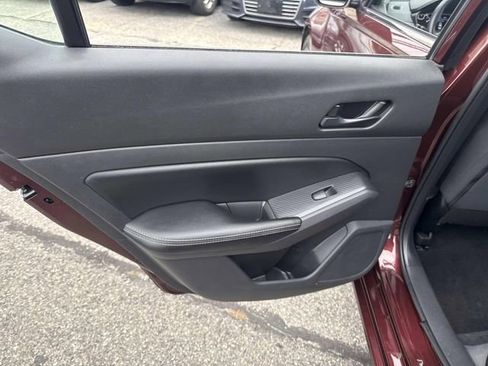 Used 2024 Nissan Altima 2.5 SV image 18