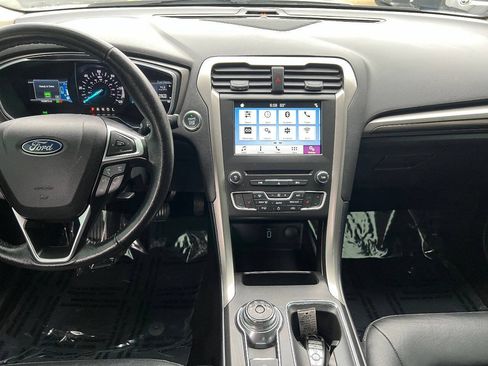 Used 2018 Ford Fusion SE w/ Equipment Group 602A FWD image 31