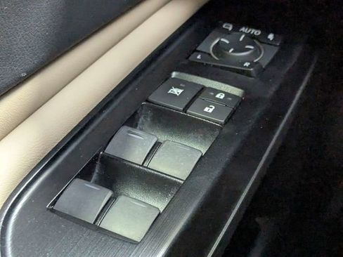 Used 2020 Lexus ES 350 w/ Premium Package FWD image 18