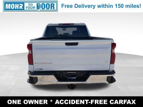 Used 2021 Chevrolet Silverado 1500 LT AWD/4WD image 3