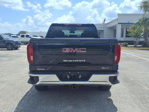 Used 2025 GMC Sierra 1500 SLT AWD/4WD image 20