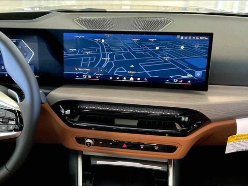 Used 2025 BMW 330i xDrive Sedan w/ Premium Package image 6