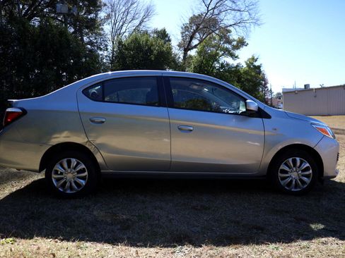 Used 2023 Mitsubishi Mirage G4 ES image 9