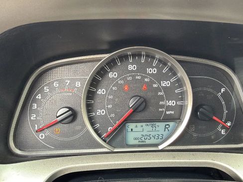 Used 2013 Toyota RAV4 XLE image 33