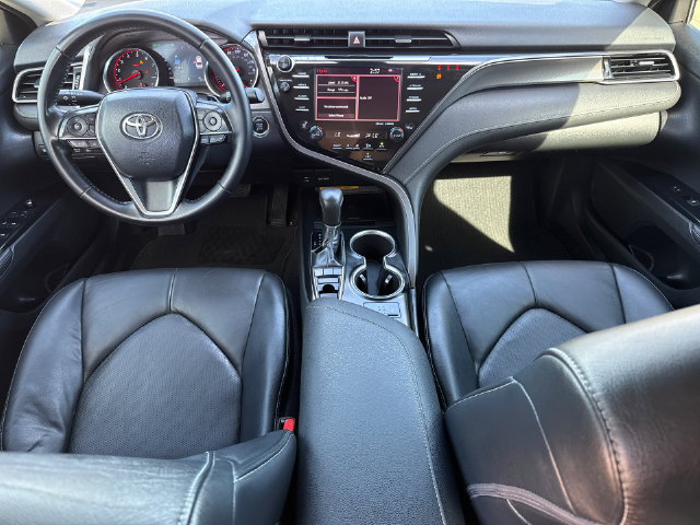 Used 2019 Toyota Camry XSE FWD image 11