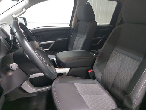 Certified 2024 Nissan Titan SV w/ SV Convenience Package image 14