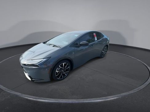 New 2026 Toyota Prius Plug-In Hybrid FWD image 8