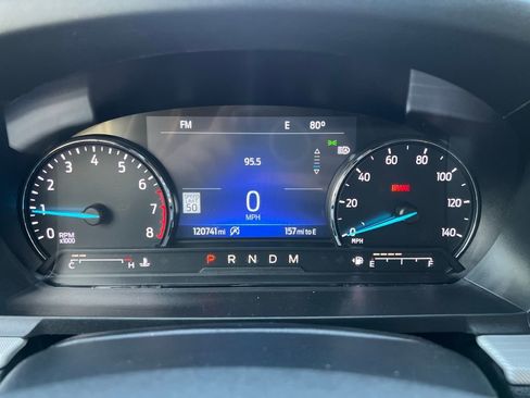 Used 2020 Ford Explorer XLT w/ Equipment Group 202A image 13