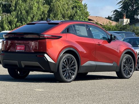 New 2026 Toyota C-HR AWD/4WD image 3
