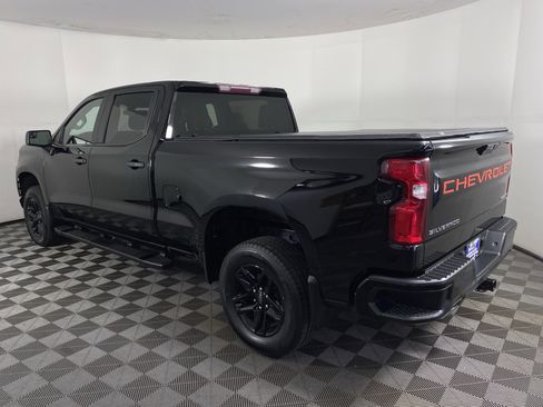 Used 2019 Chevrolet Silverado 1500 Custom Trail Boss w/ Custom Convenience Package AWD/4WD image 8