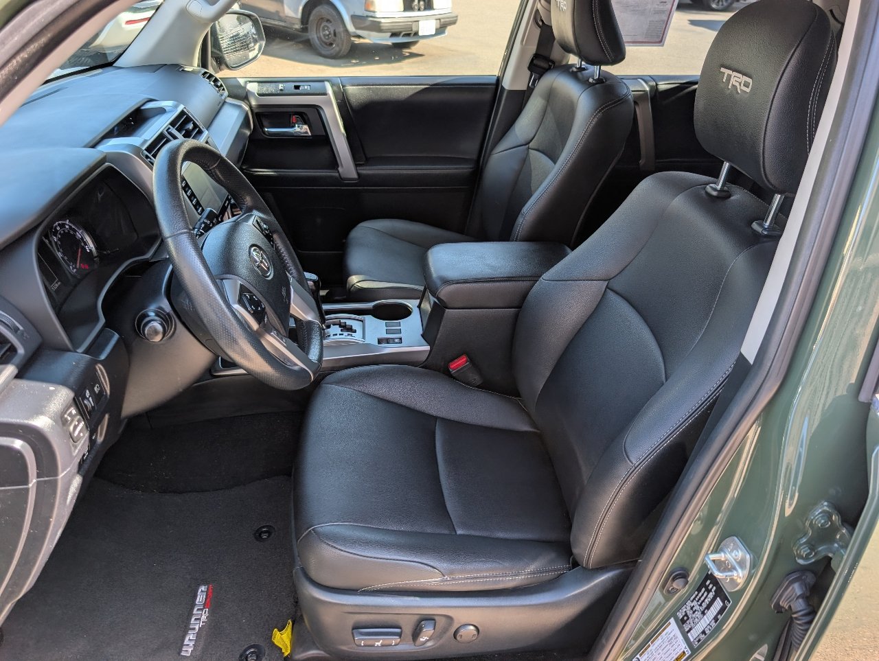 Used 2022 Toyota 4Runner TRD Sport w/ Technology Package RWD image 2