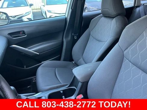 Used 2024 Toyota Corolla Cross LE FWD image 9