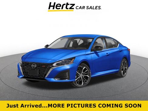 Used 2025 Nissan Altima 2.5 SR FWD image 1