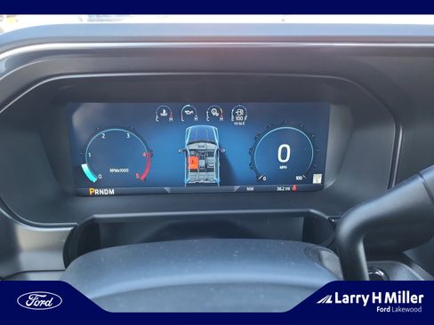 New 2025 Ford F350 Platinum w/ Tremor Off-Road Package image 10