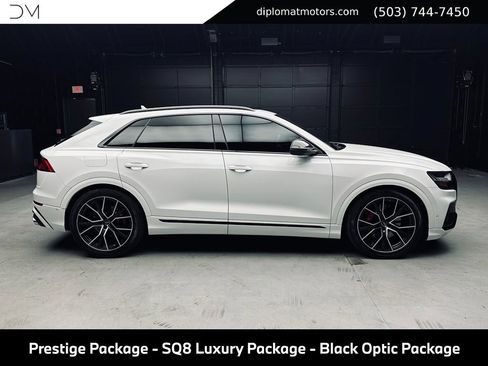 Used 2023 Audi SQ8 Prestige w/ Prestige Package AWD/4WD image 8