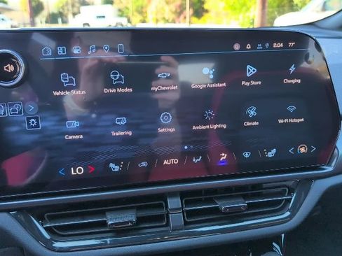 New 2026 Chevrolet Equinox EV RS image 23