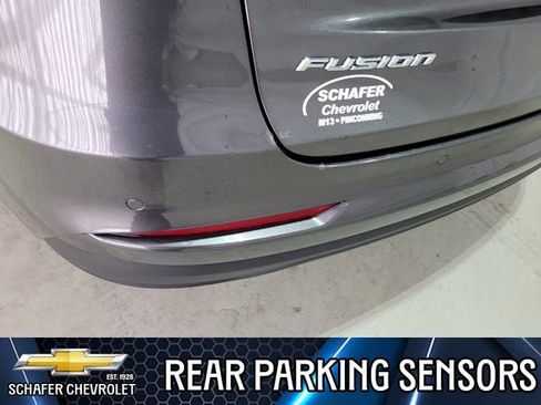 Used 2019 Ford Fusion SE image 8