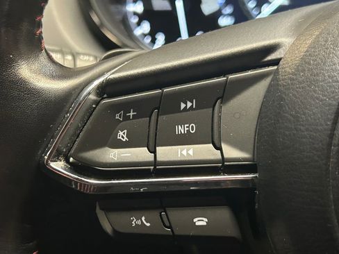 Used 2023 MAZDA CX-9 Carbon Edition image 18