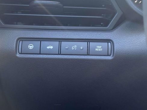 New 2025 Nissan Sentra SV image 19