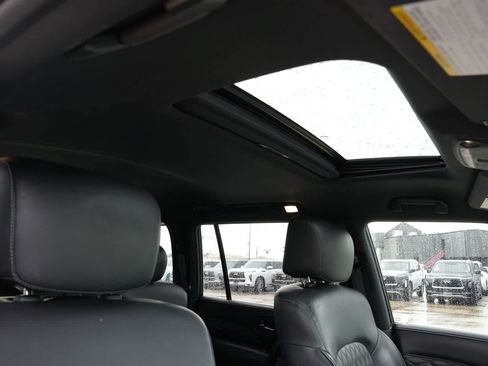 Certified 2023 INFINITI QX80 Sensory w/ All-Season Package RWD image 23
